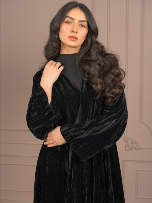 عباية شتوية مخمل كوري مموج