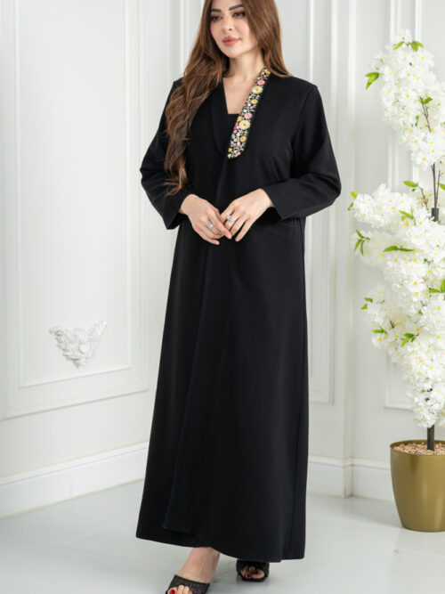 عباية بليزر بتطريز نقشة كمبيوتر