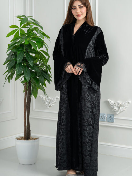 عباية شتوية فاخرة مخمل